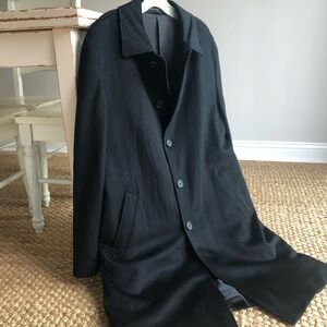 Loro Piana Storm System Wool Topcoat. Black. Size 40